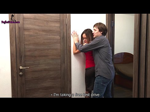 ❤️ Sexy Realtor sensually jerks his pussy and fucks while selling his apartment - Krempai ☑ ❌